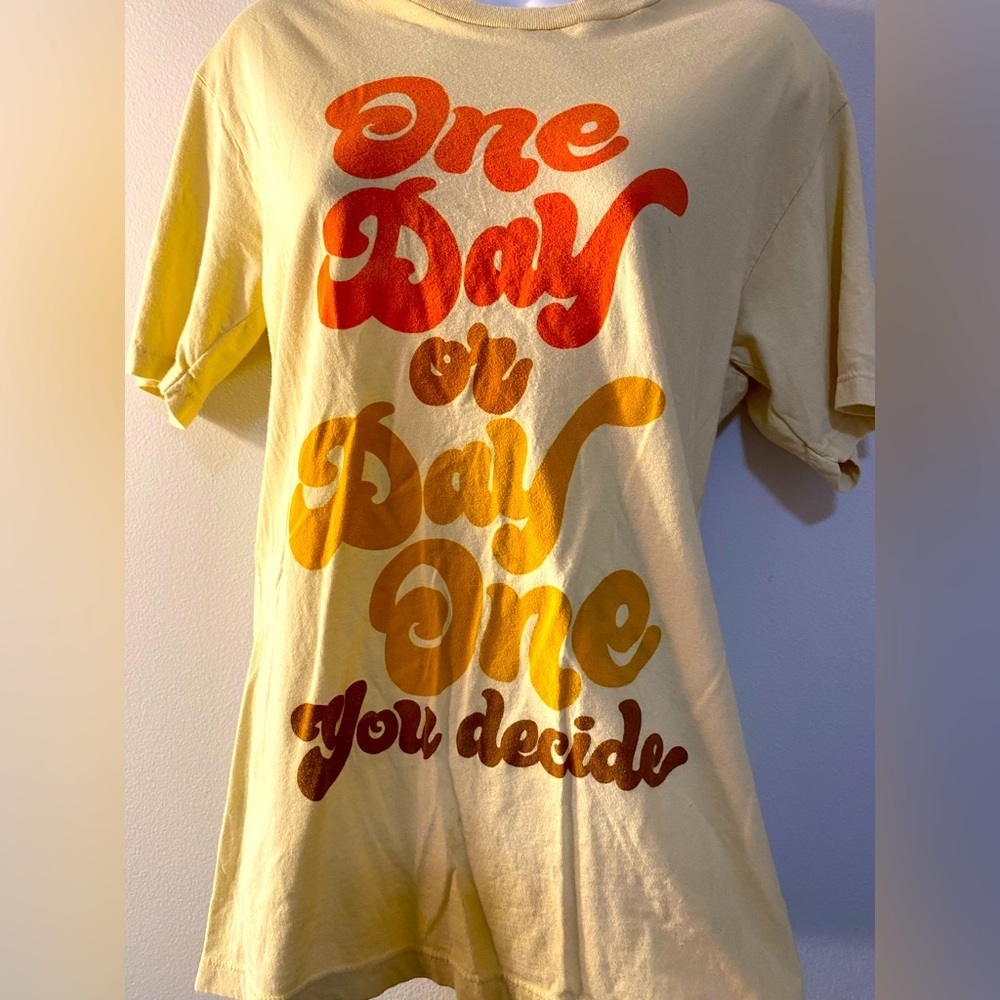 Life Clothing Company Small Graphic Tee